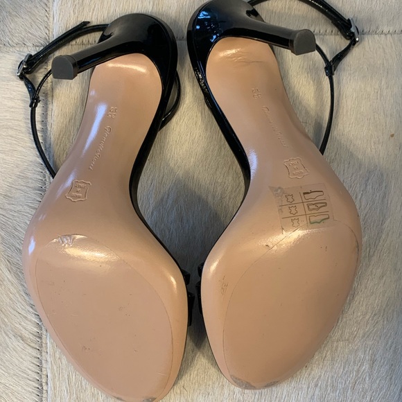 Sandals - Picture 3 of 6